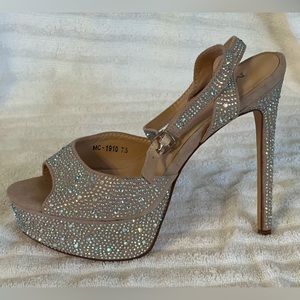 BRAND NEW Marc Defang SZ 7.5 Deanna Silva AB Crystal Platform Pageant Prom Heels